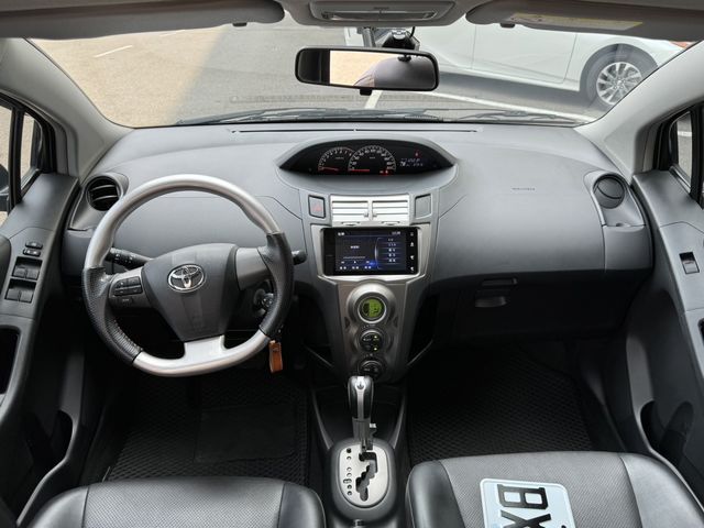 YARIS 1.5  第7張相片