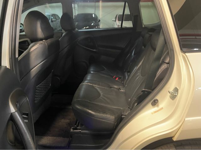 RAV4 2.4 2WD  第9張相片