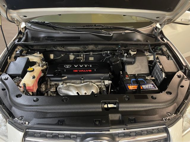 RAV4 2.4 2WD  第10張相片