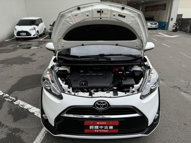 SIENTA 1.8  第10張相片