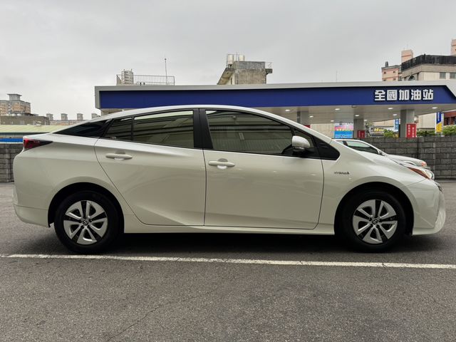 PRIUS 1.8  第4張相片