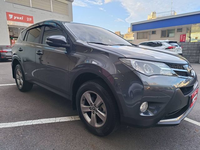RAV4 2.0  第3張相片