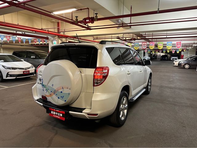 RAV4 2.4 2WD  第5張相片