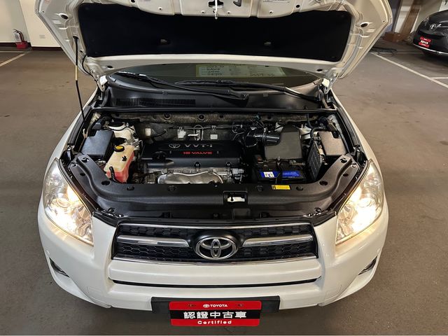 RAV4 2.4 2WD  第10張相片