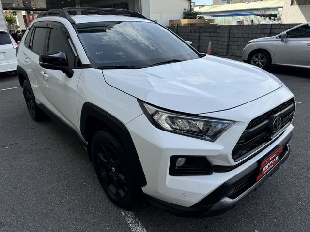 RAV4 2.0  第3張相片
