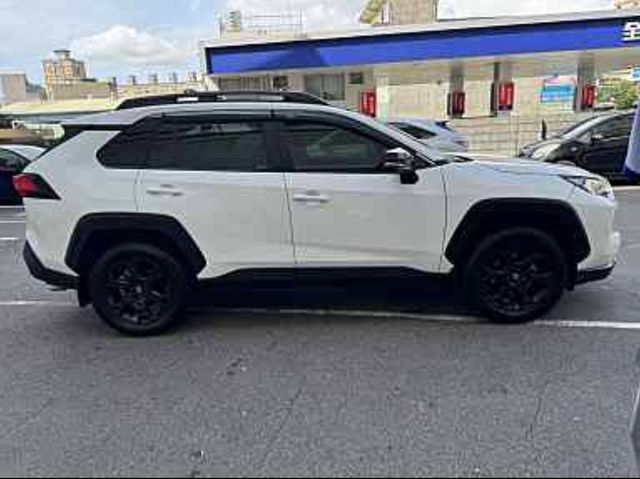 RAV4 2.0  第6張相片