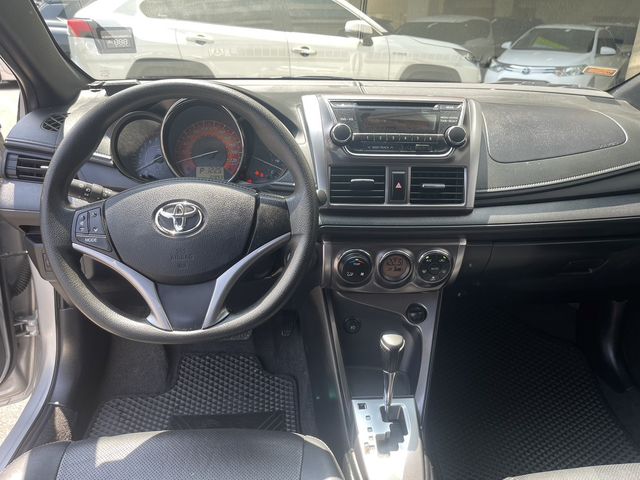 YARIS 1.5  第8張相片