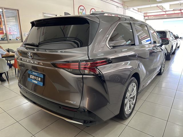 SIENNA 2.5HV  第5張相片