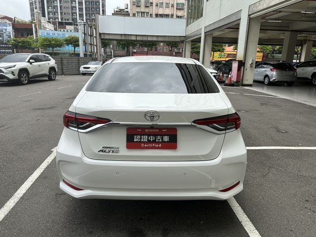 ALTIS 1.8  第6張相片