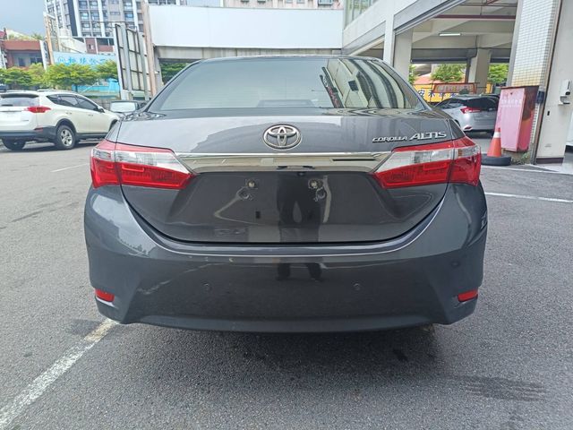 ALTIS 1.8  第6張相片