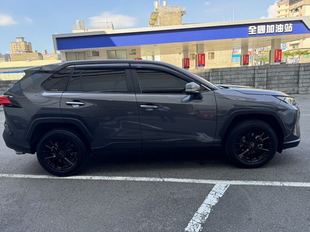 RAV4 2.0  第4張相片