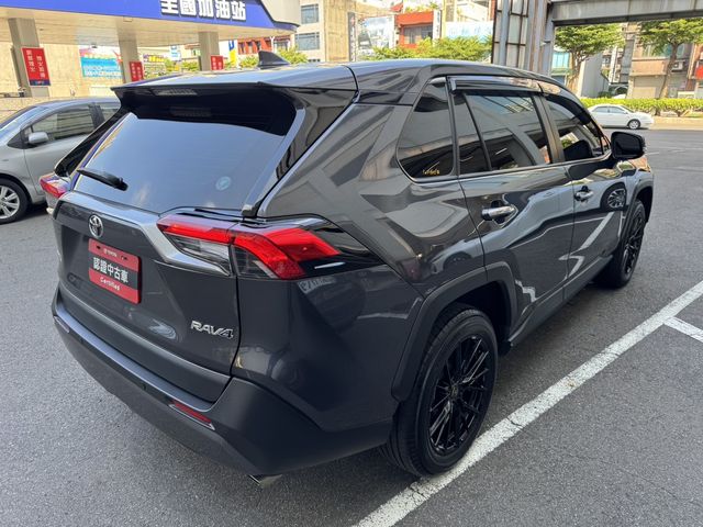 RAV4 2.0  第5張相片