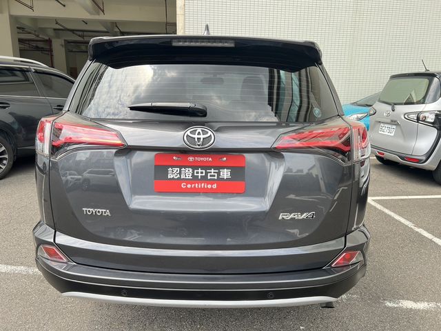 RAV4 2.0  第6張相片