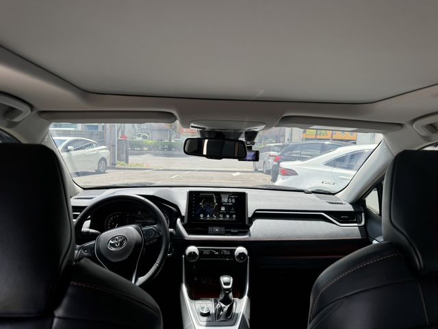 RAV4 2.5 4WD  第7張相片