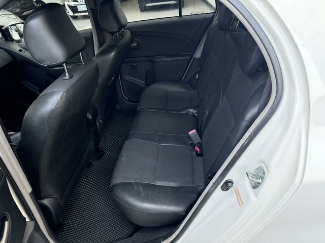 YARIS 1.5  第9張相片