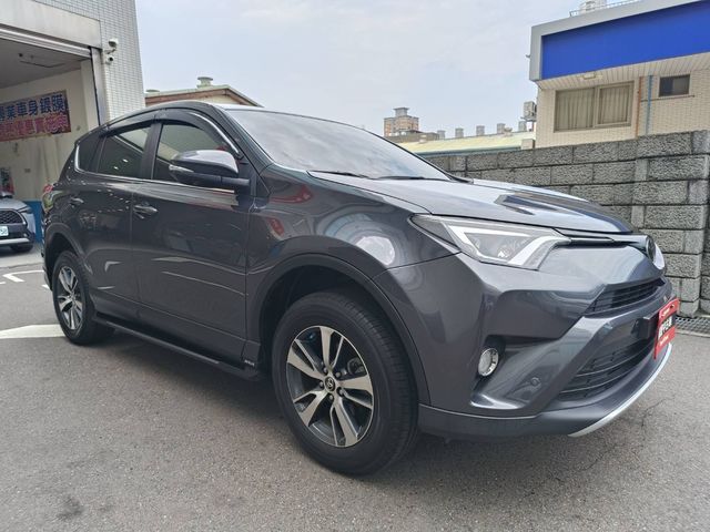RAV4 2.0  第3張相片