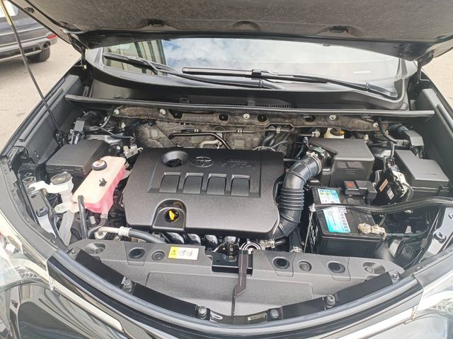 RAV4 2.0  第10張相片