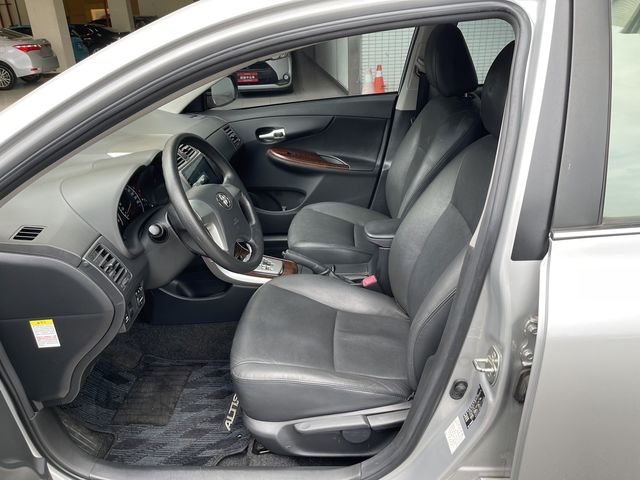 ALTIS 1.8  第7張相片