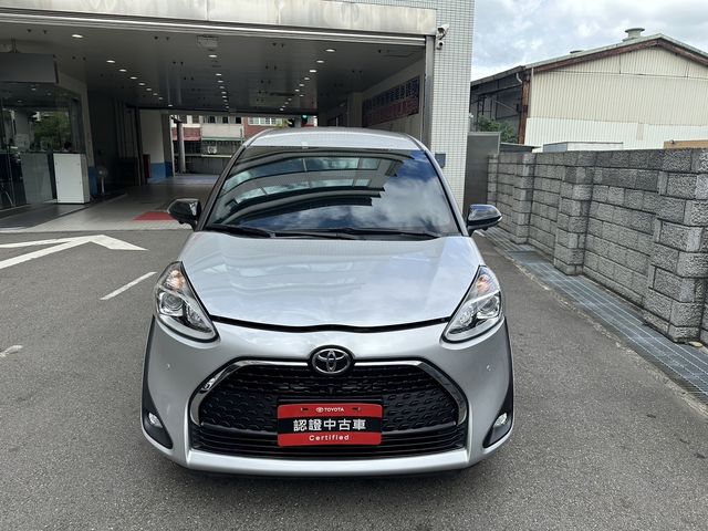 SIENTA 1.8  第2張相片
