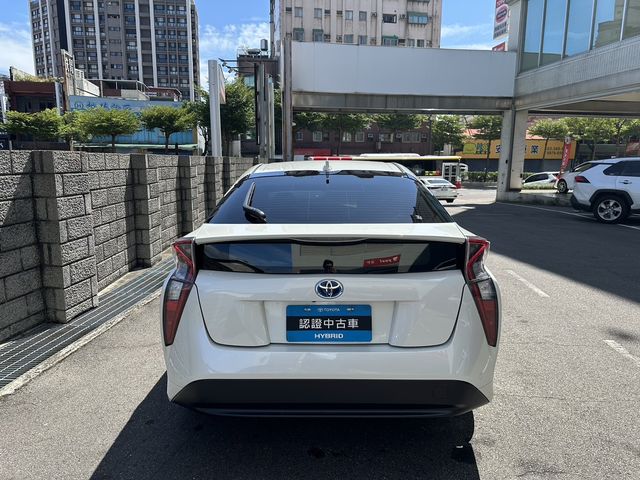 PRIUS 1.8  第6張相片