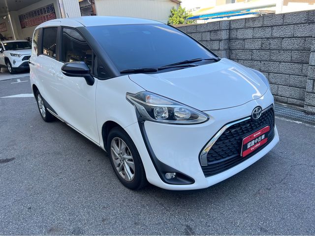 SIENTA 1.8  第3張相片