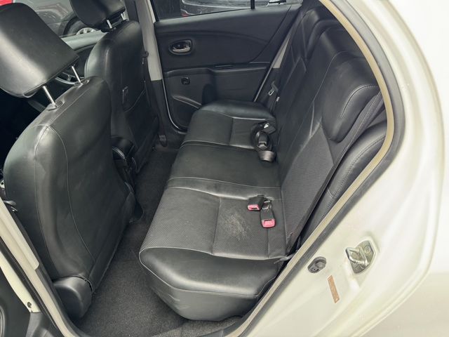 YARIS 1.5  第9張相片