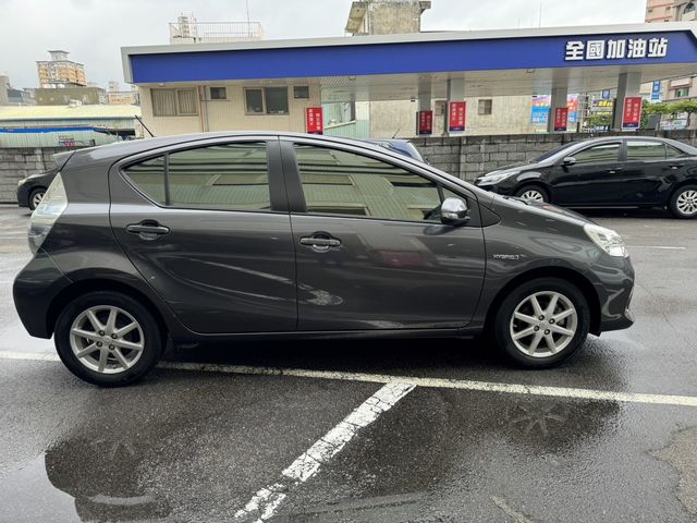 PRIUS C 1.5  第4張相片