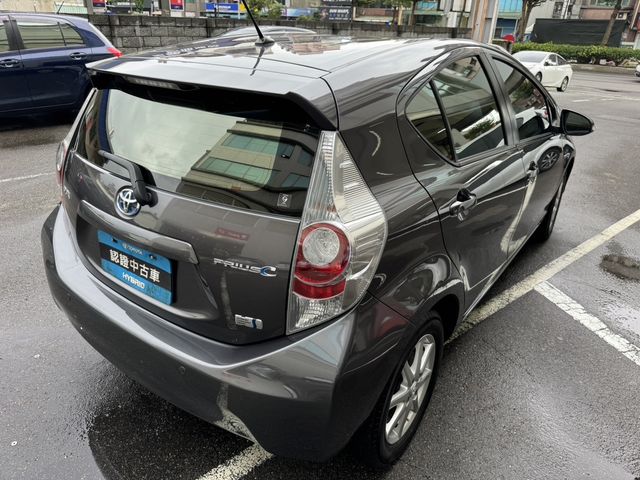PRIUS C 1.5  第5張相片