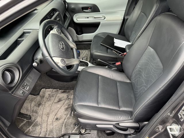 PRIUS C 1.5  第7張相片