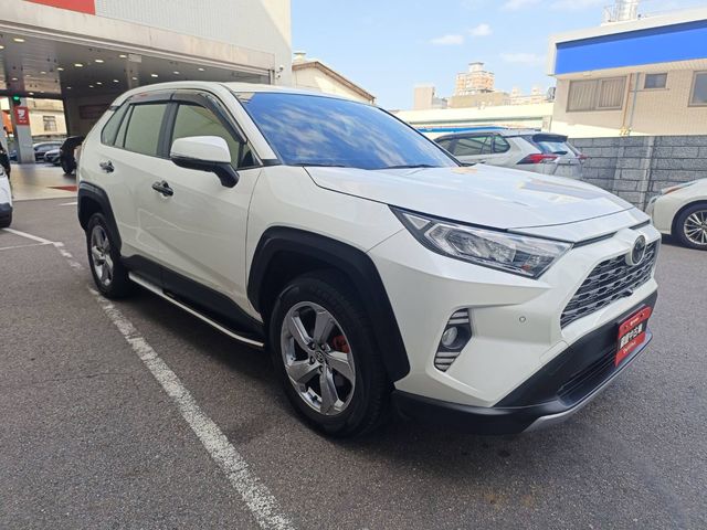 RAV4 2.0  第3張相片