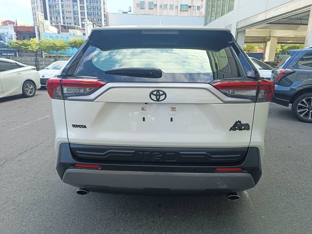 RAV4 2.0  第6張相片