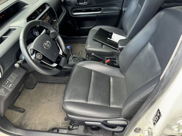 PRIUS C 1.5  第7張相片