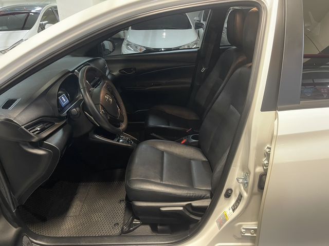 YARIS 1.5  第7張相片