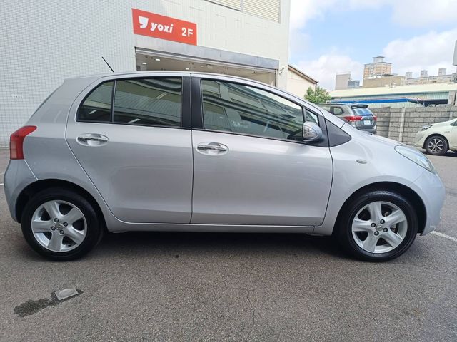 YARIS 1.5  第4張相片