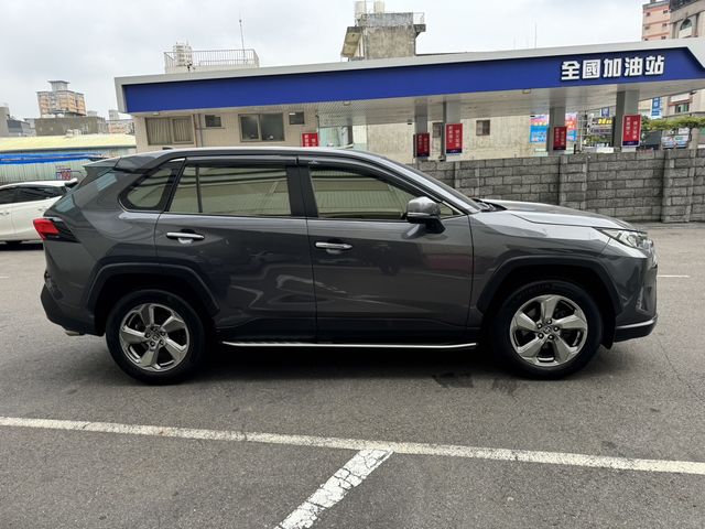 RAV4 2.0  第4張相片