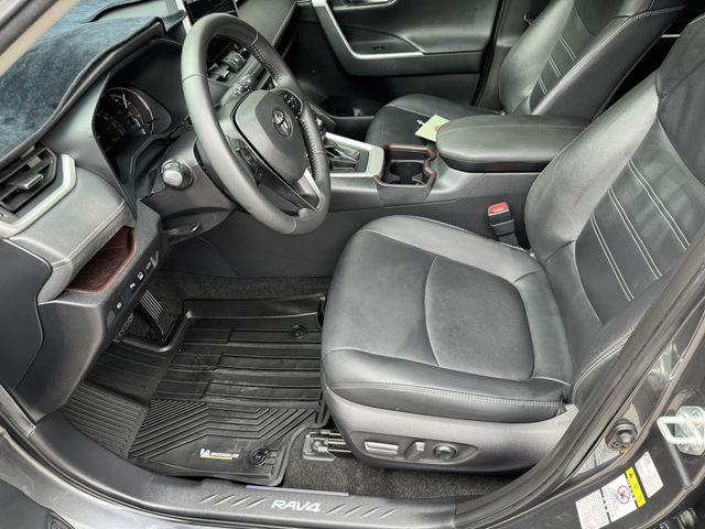 RAV4 2.0  第8張相片