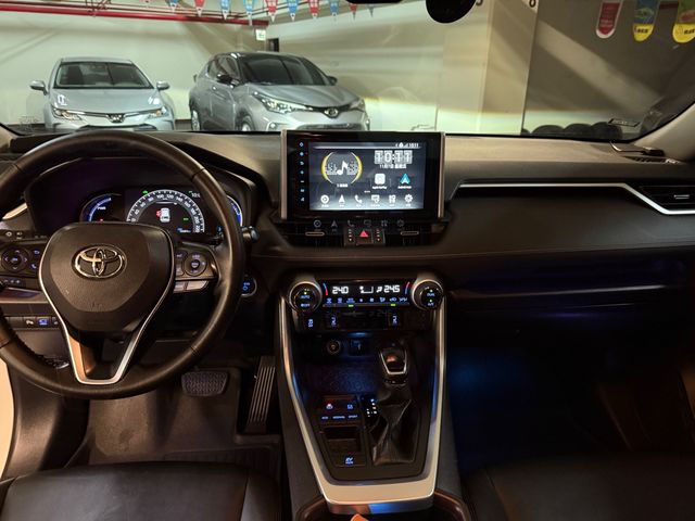 RAV4 2.5 HV  第7張相片