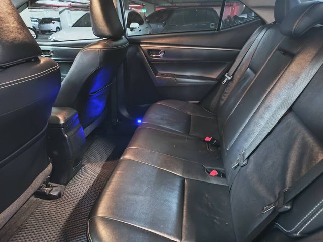 ALTIS 1.8  第8張相片