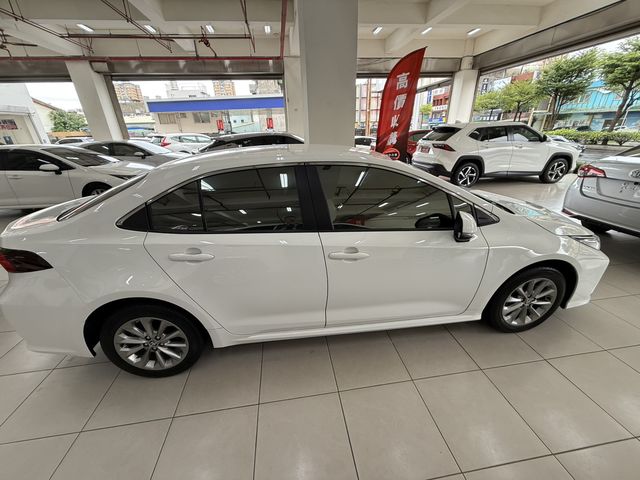 ALTIS 1.8  第4張相片