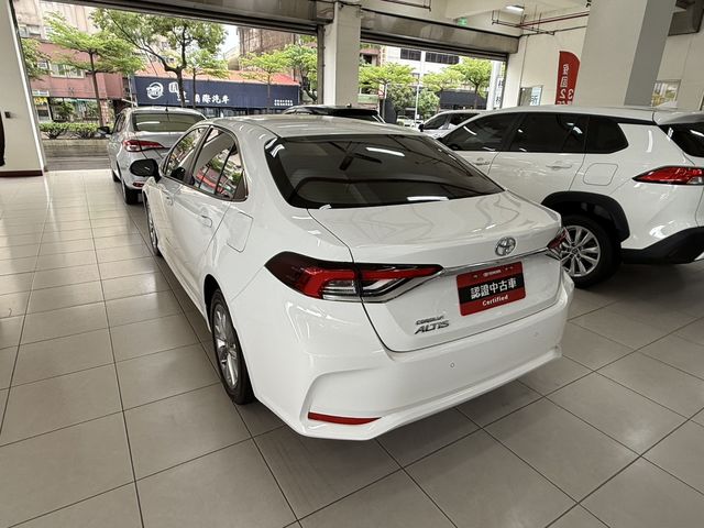 ALTIS 1.8  第7張相片