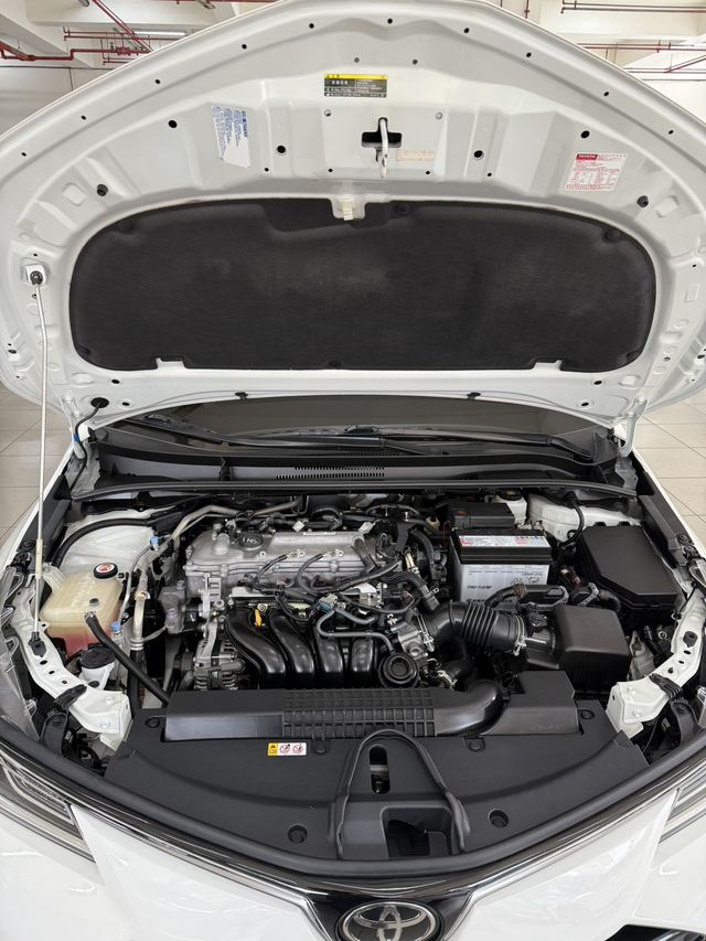 ALTIS 1.8  第10張相片