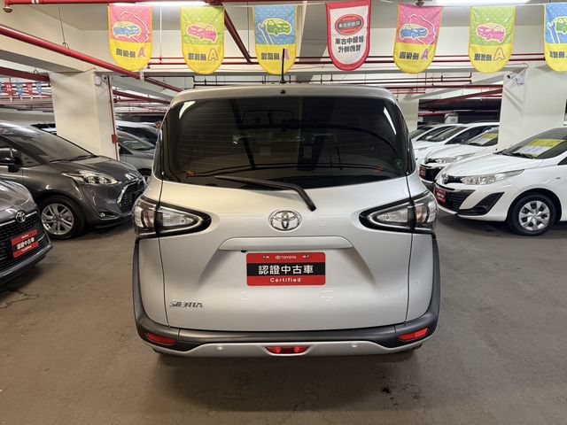 SIENTA 1.8  第5張相片