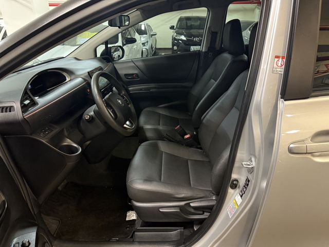 SIENTA 1.8  第8張相片