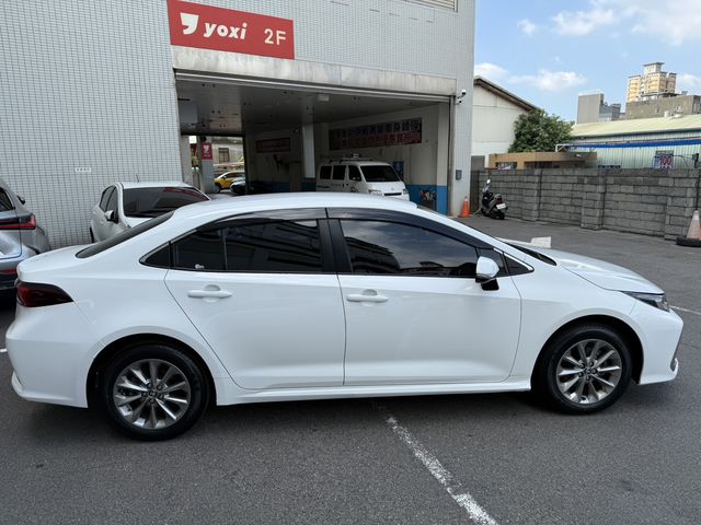 ALTIS 1.8  第4張相片