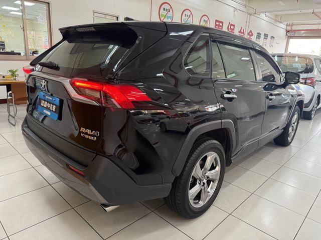 RAV4 2.5 HV  第6張相片