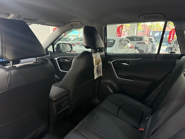 RAV4 2.5 HV  第9張相片