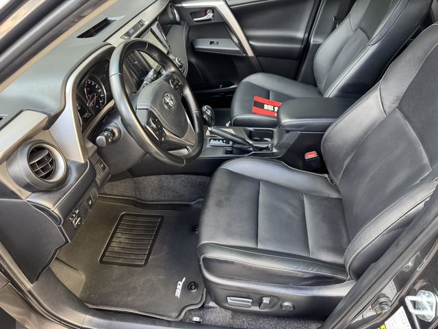 RAV4 2.5  第8張相片