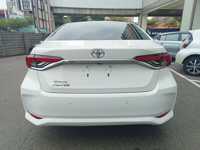 ALTIS 1.8  第6張相片