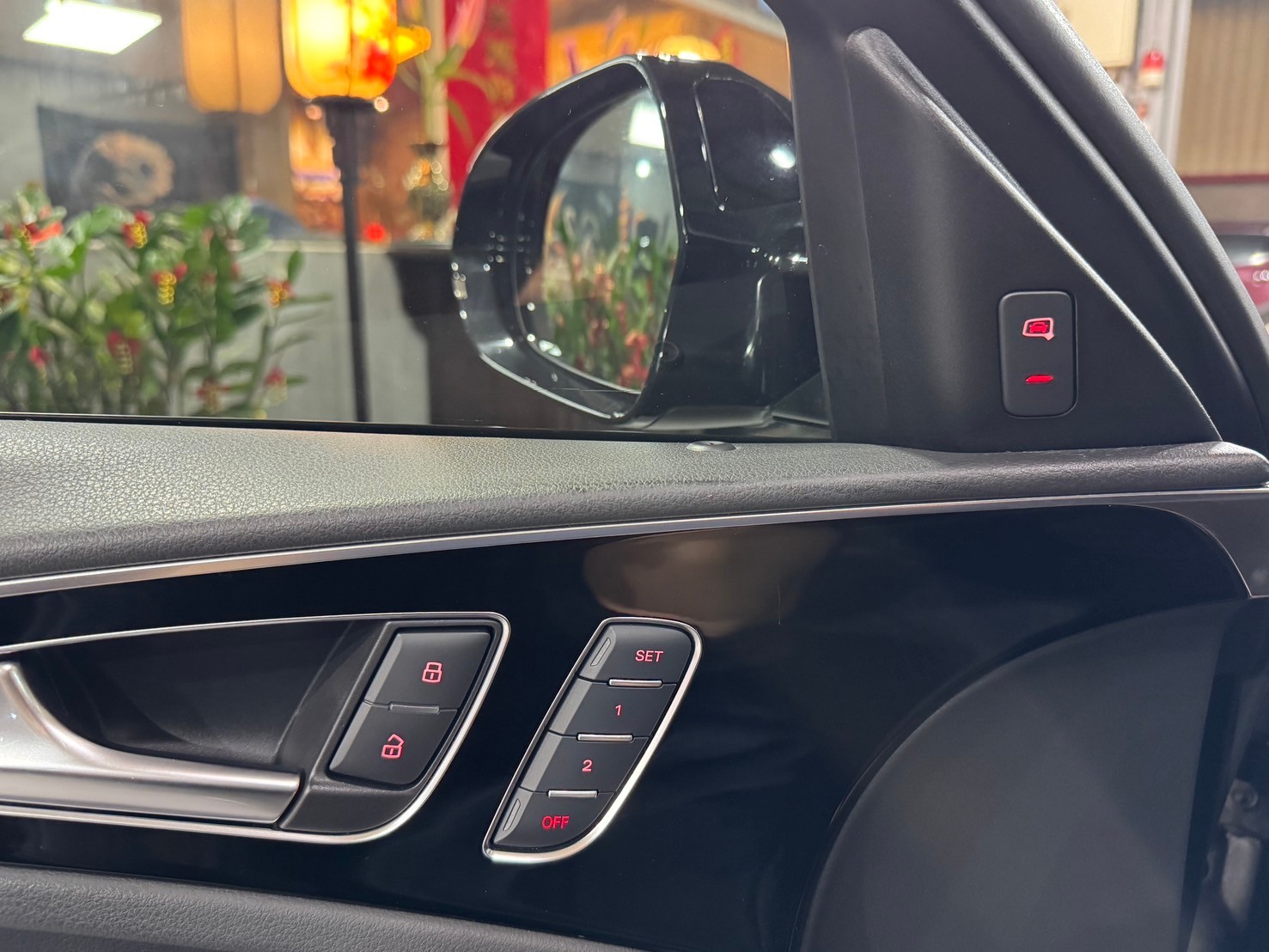 2013/14 Audi A6 Sedan 35 TFS(實車 實價)履約保證  第9張相片