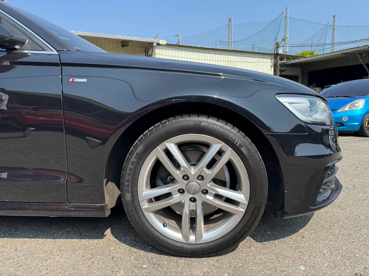 2013 AUDI A6 S-LINE//啟動保固/大包/天窗/摸門解鎖/倒車影像/衛星導航/里程實跑10萬公里/左右獨立恆溫  第20張相片